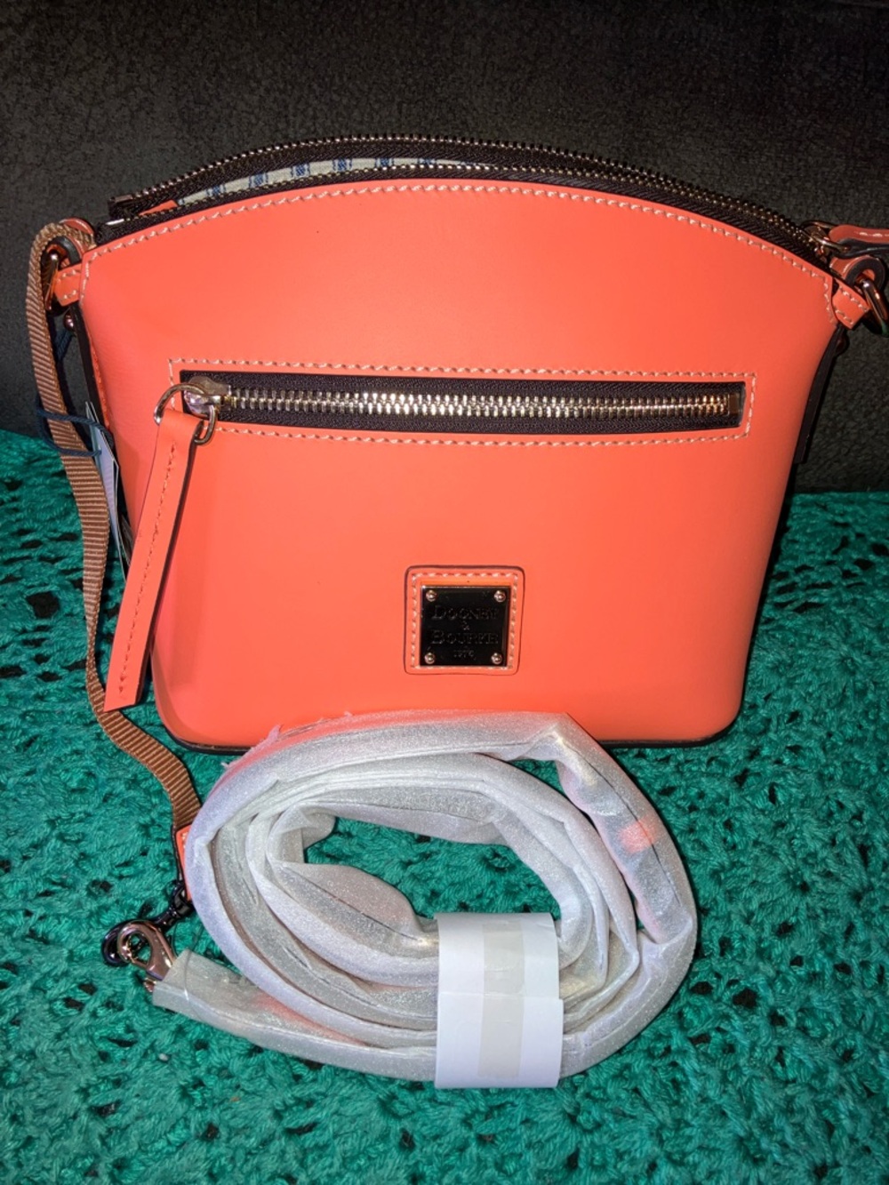 Dooney &Bourke Beacon Dome “Coral” Crossbody - Picture 3 of 8